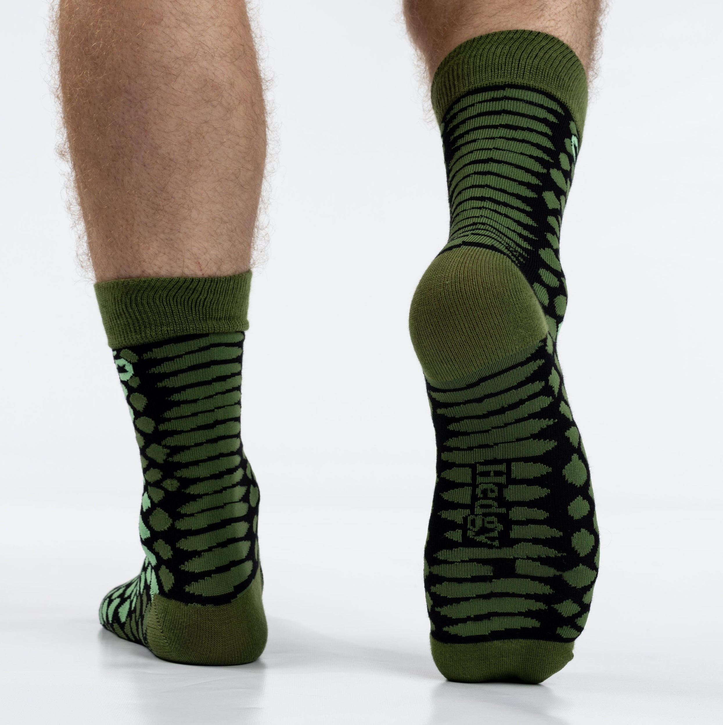 SNAKE PRINT BAMBOO SOCKS