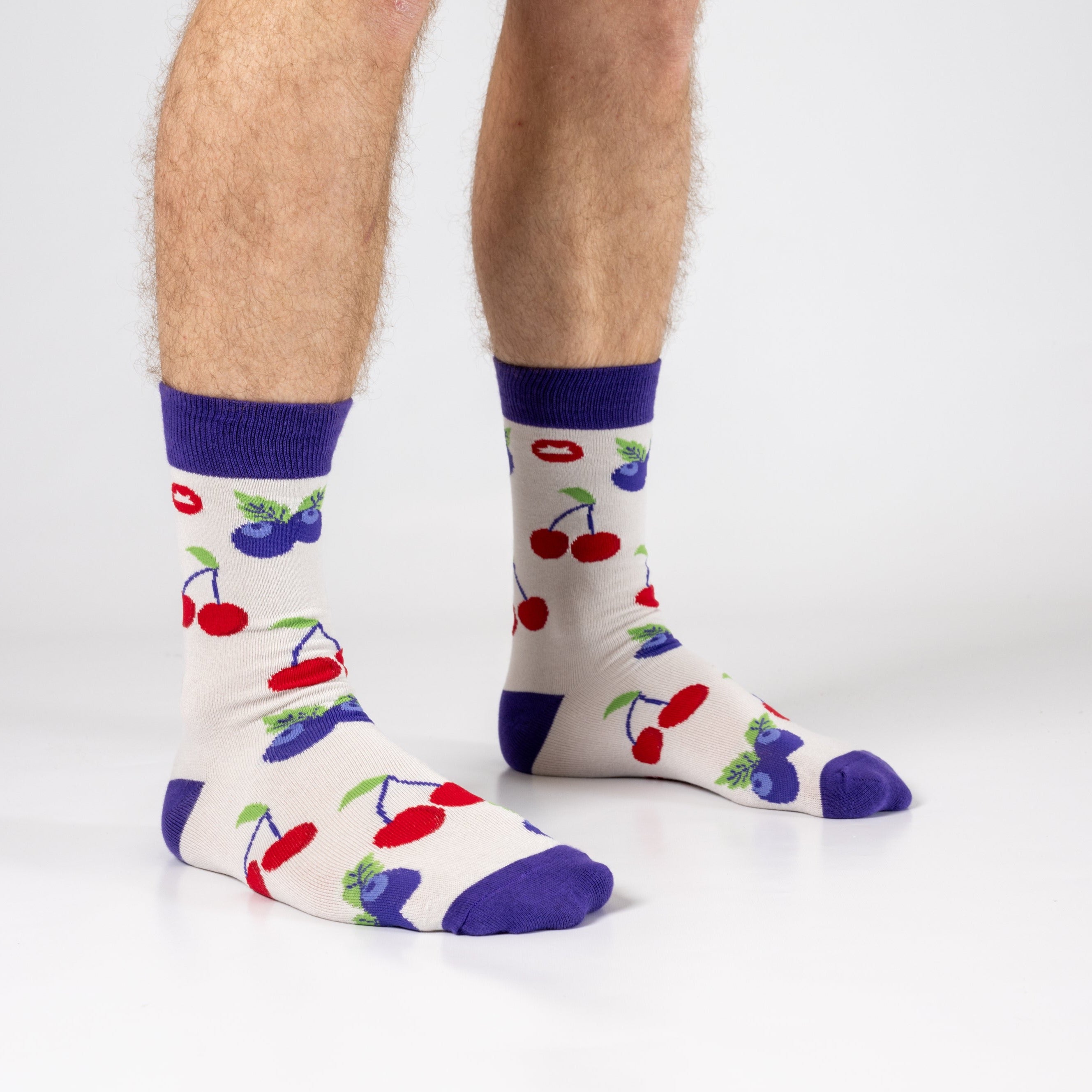 BLUEBERRY CHERRY BAMBOO SOCKS - We Are Hedgy