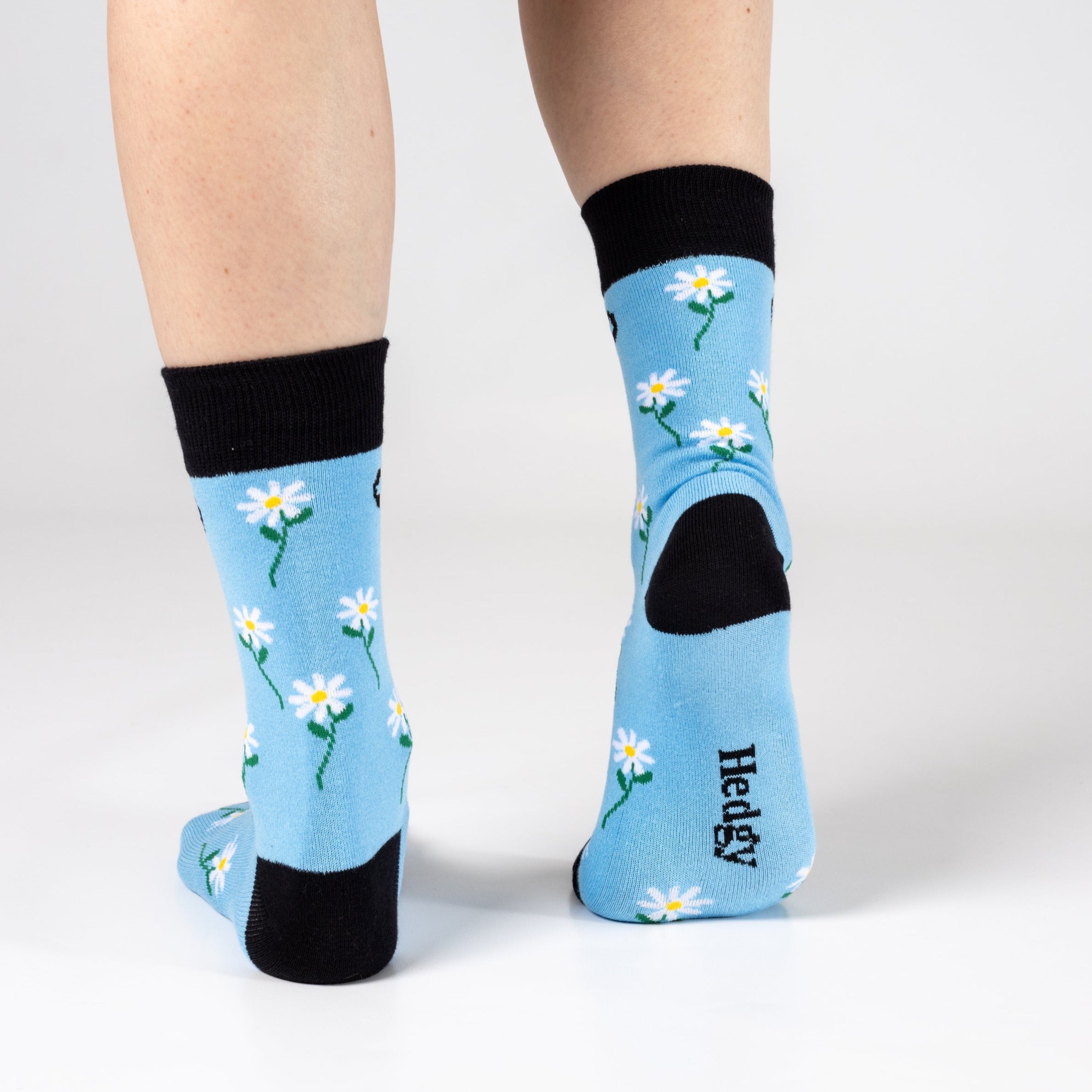 DAISY BAMBOO SOCKS - We Are Hedgy