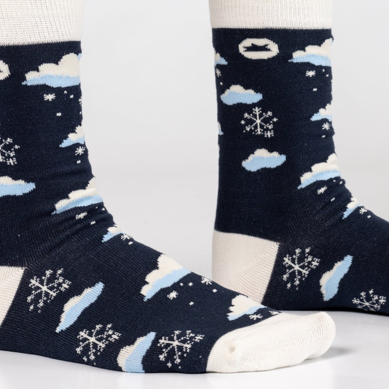 SNOW BAMBOO SOCKS - We Are Hedgy