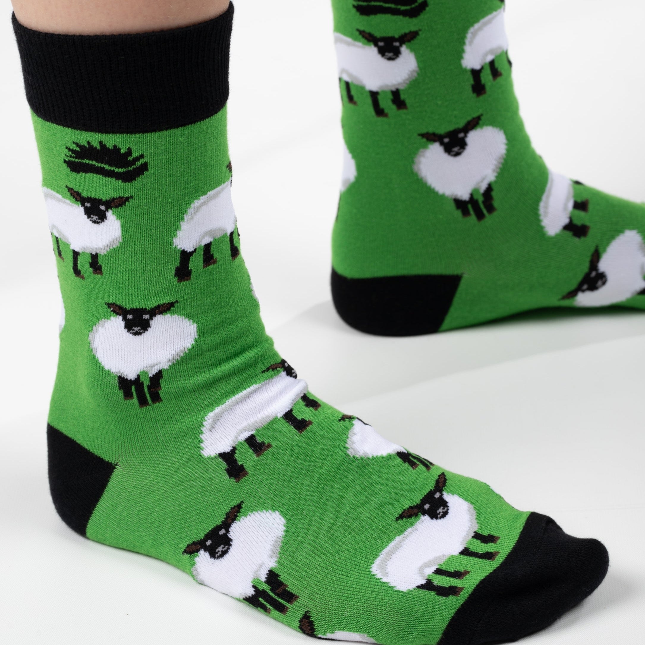 SHEEP BAMBOO SOCKS - HEDGY SOCKS